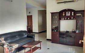 Roshini Serviced Apartments